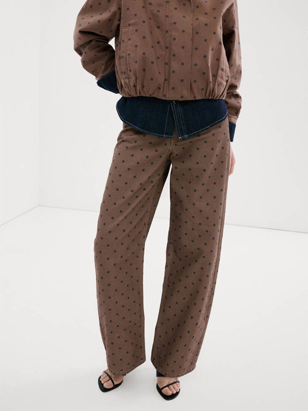 Regular Fit Polka Dot Printed Mid-Rise Jeans