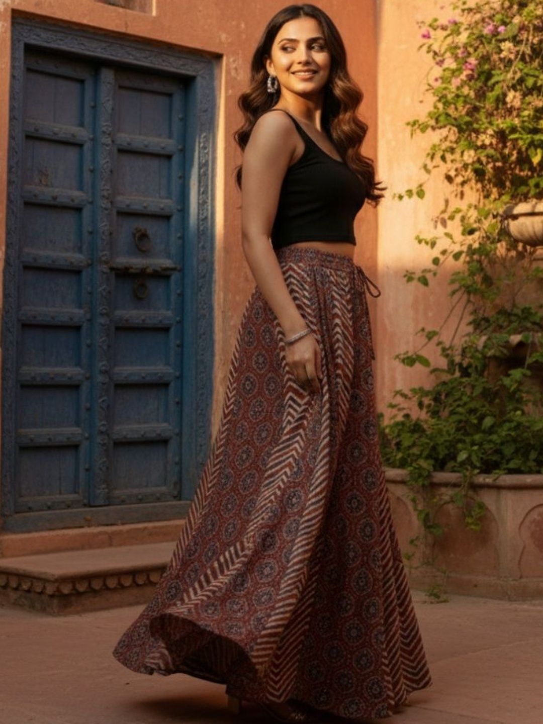 LERIYA FASHION LERIYA FASHION Women Textured Maxi Flared Skirt