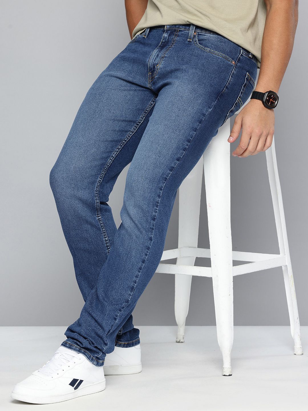 Levis Levis Men 511 Slim Fit Mid-Rise Light Fade Stretchable Jeans