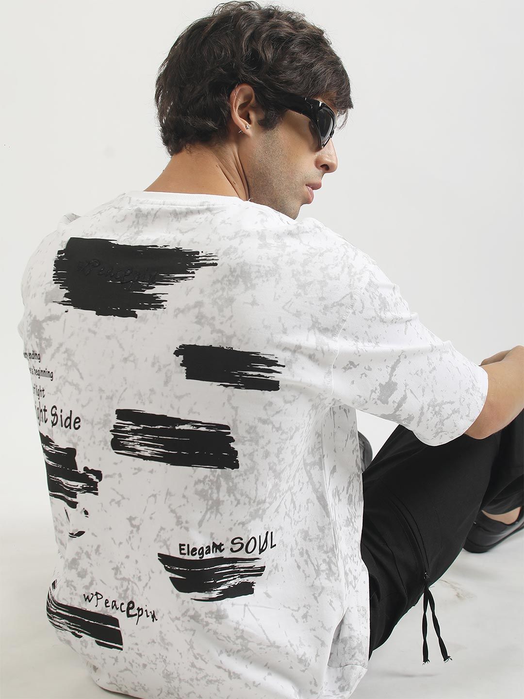 Maniac Men Typography Printed T-shirt