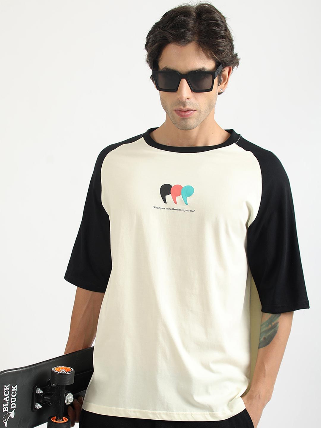 Maniac Men Colourblocked T-shirt