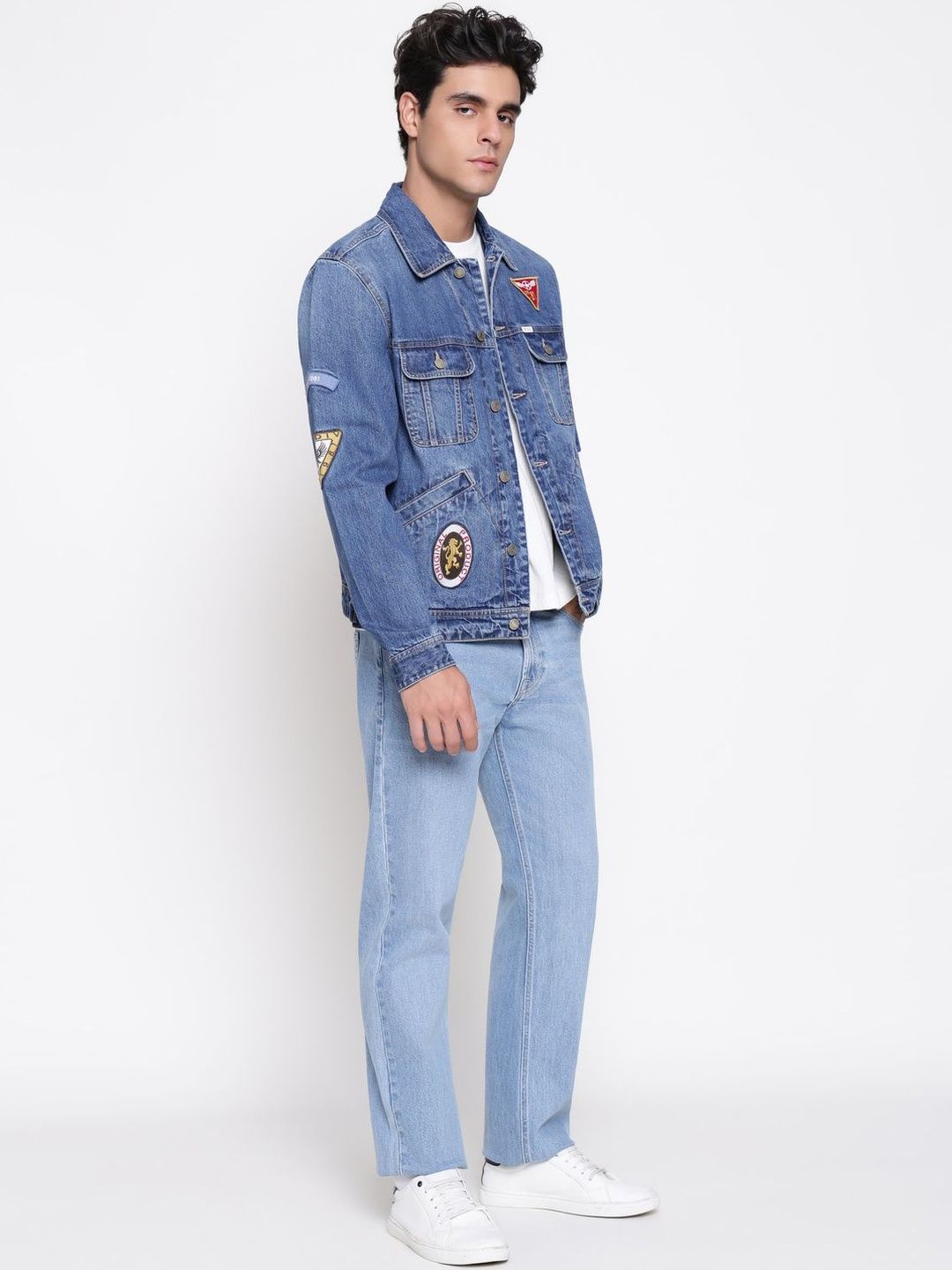 GUESS Men Brand Logo Denim Jacket with Patchwork
