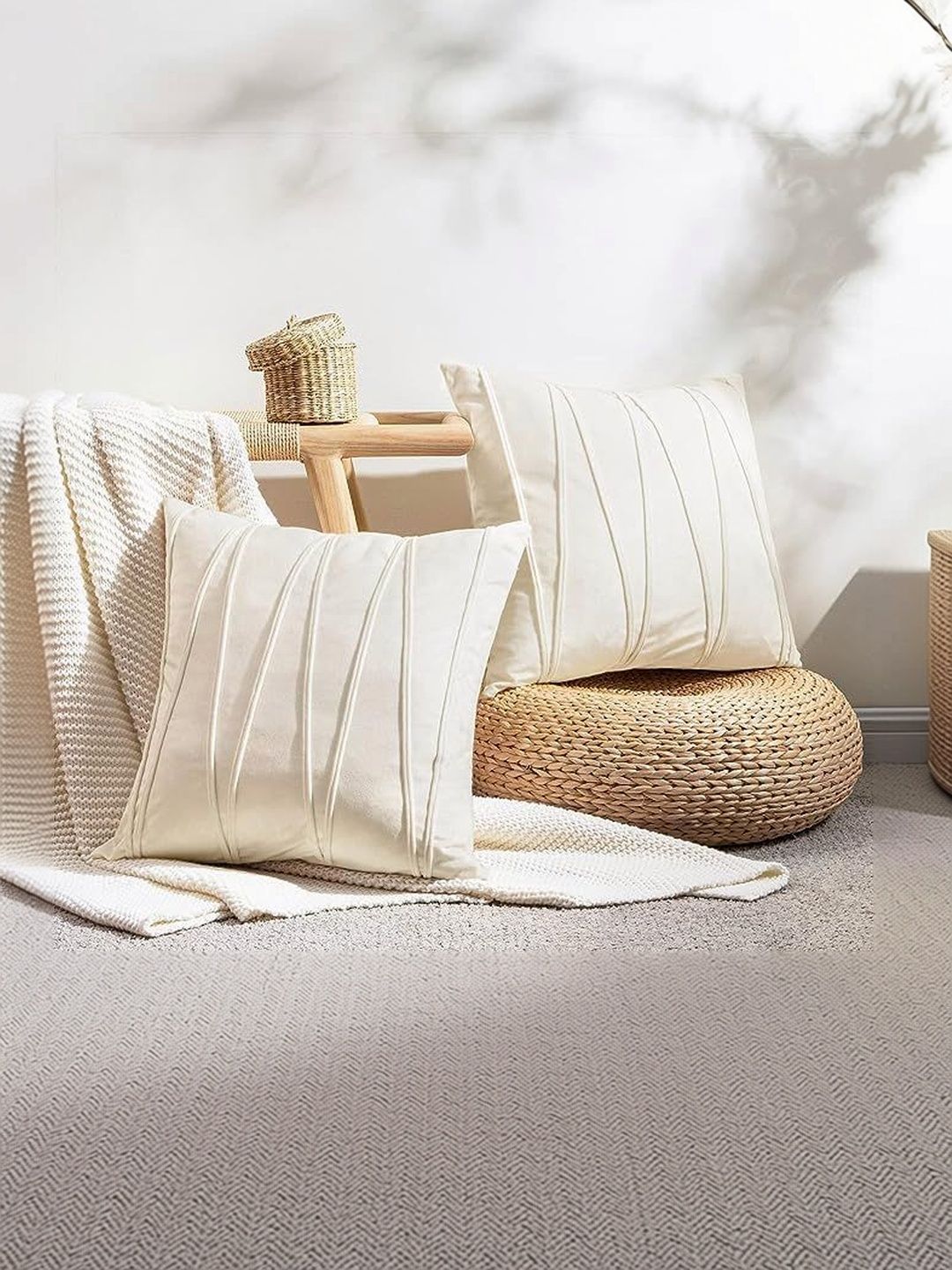 KNOTTING HOME Cream-Coloured Set of 2 Velvet Square Cushion Covers