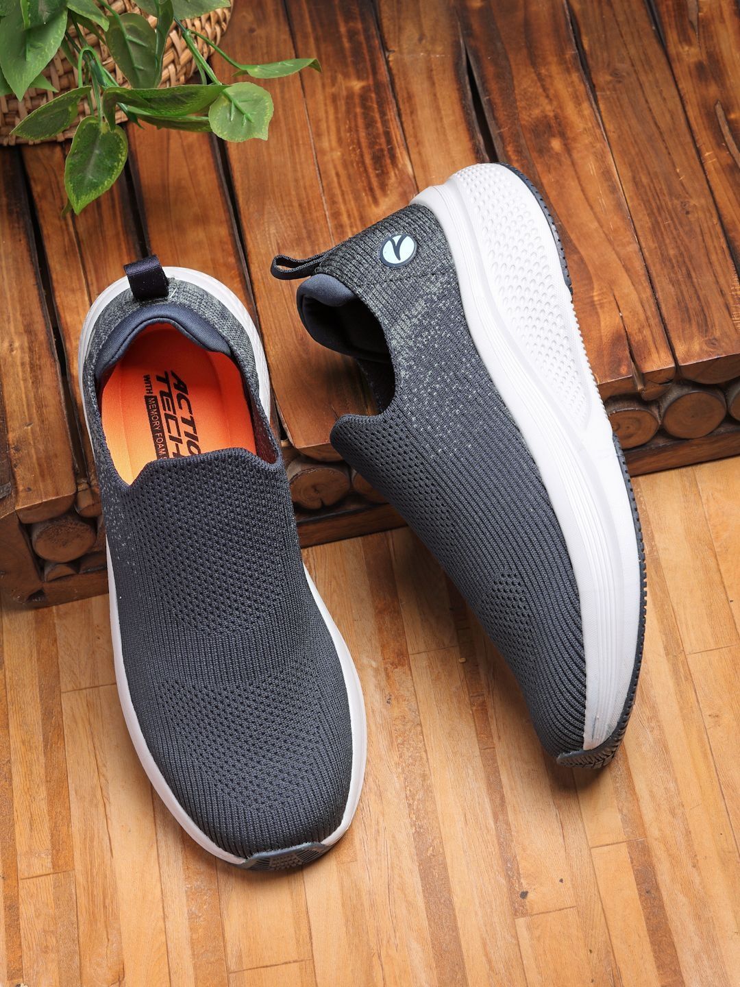Action Men Mesh Walking Non-Marking Shoes