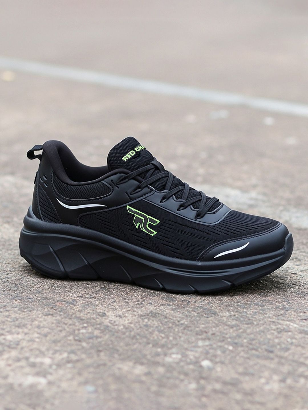 Red Chief Men Mesh Training or Gym Shoes