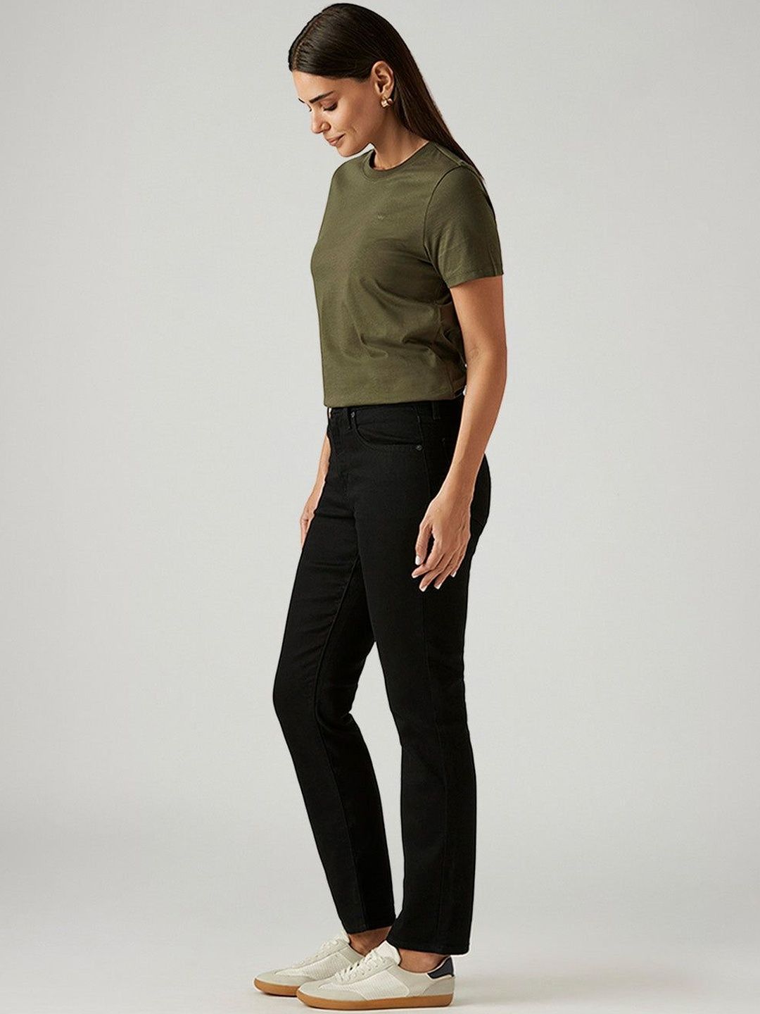 724 Black Straight Fit High Rise Jeans