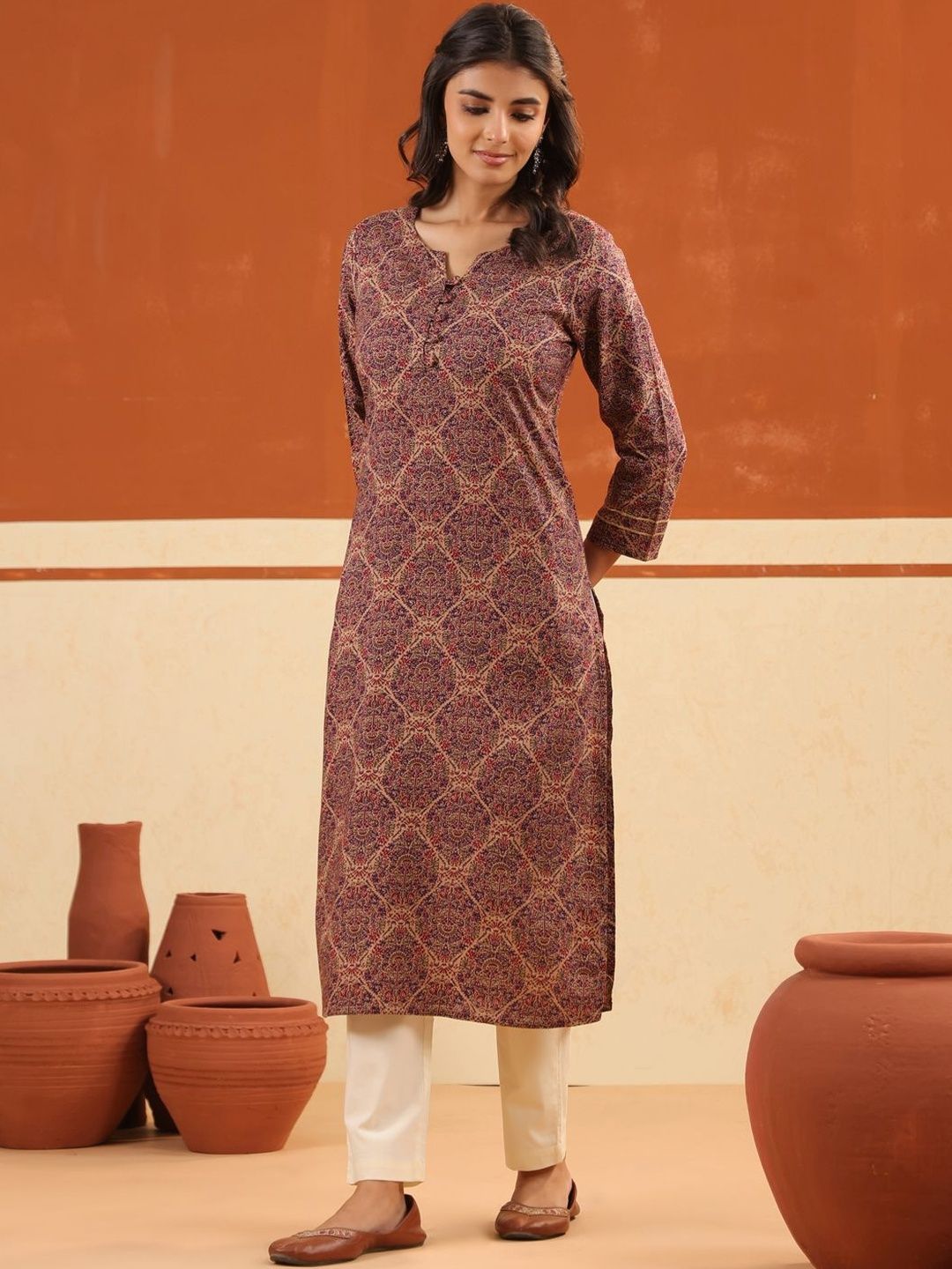 Sangria Women Floral Printed Gotta Patti Cotton Kurta