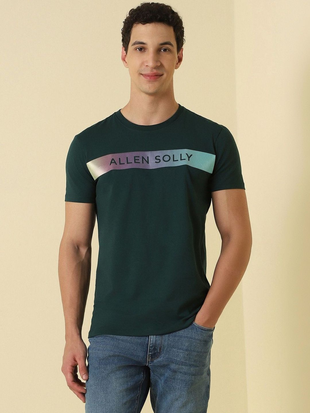 Allen Solly Men Green Graphic Print Crew Neck Tshirts