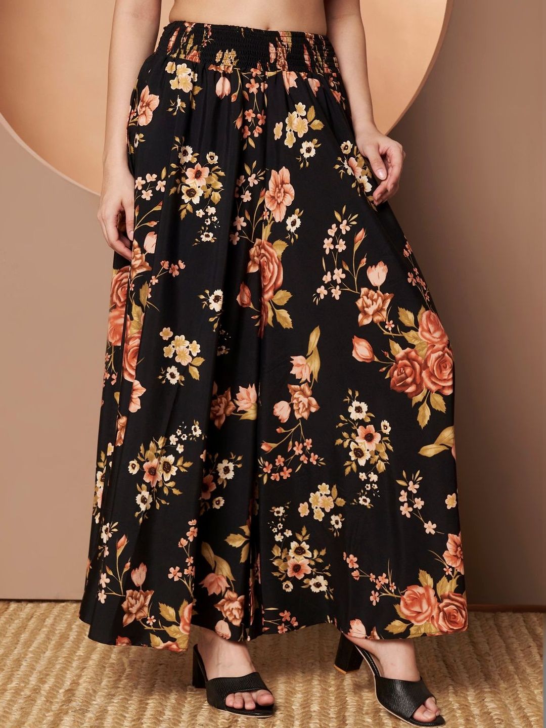 ZWERLON ZWERLON Women Floral Printed Flared Palazzos