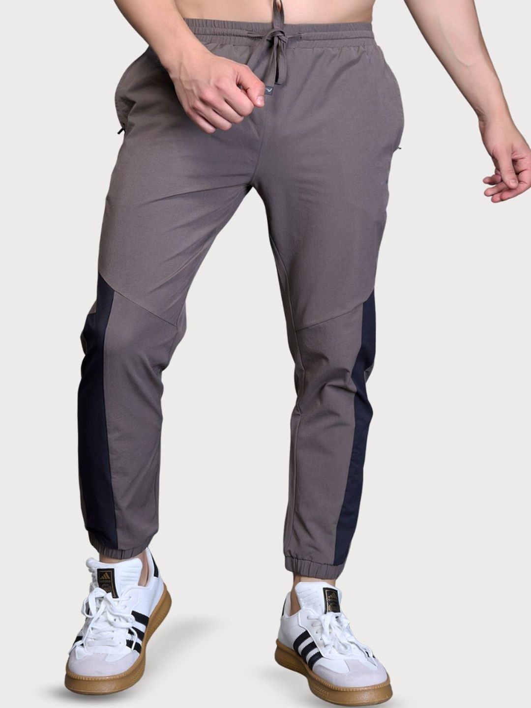 WEWOK Men Regular Fit Colourblocked Rapid-Dry Joggers