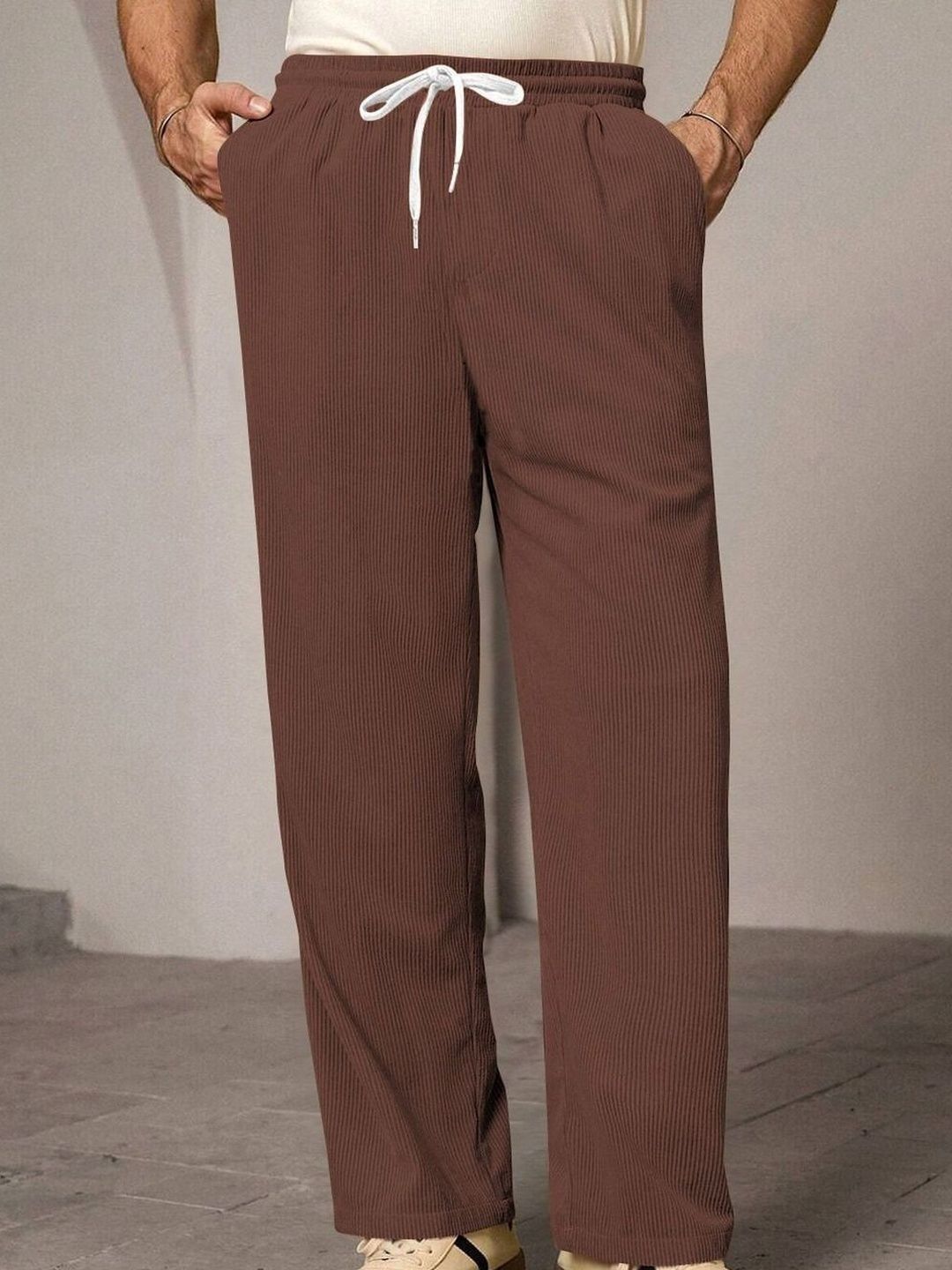CHROVEL Men Relaxed Fit Joggers