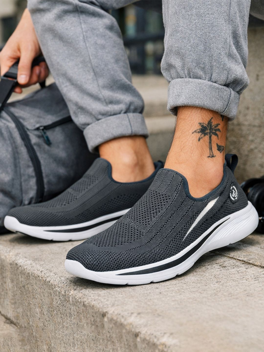 Ajanta Men Grey & White Mesh Walking Shoes