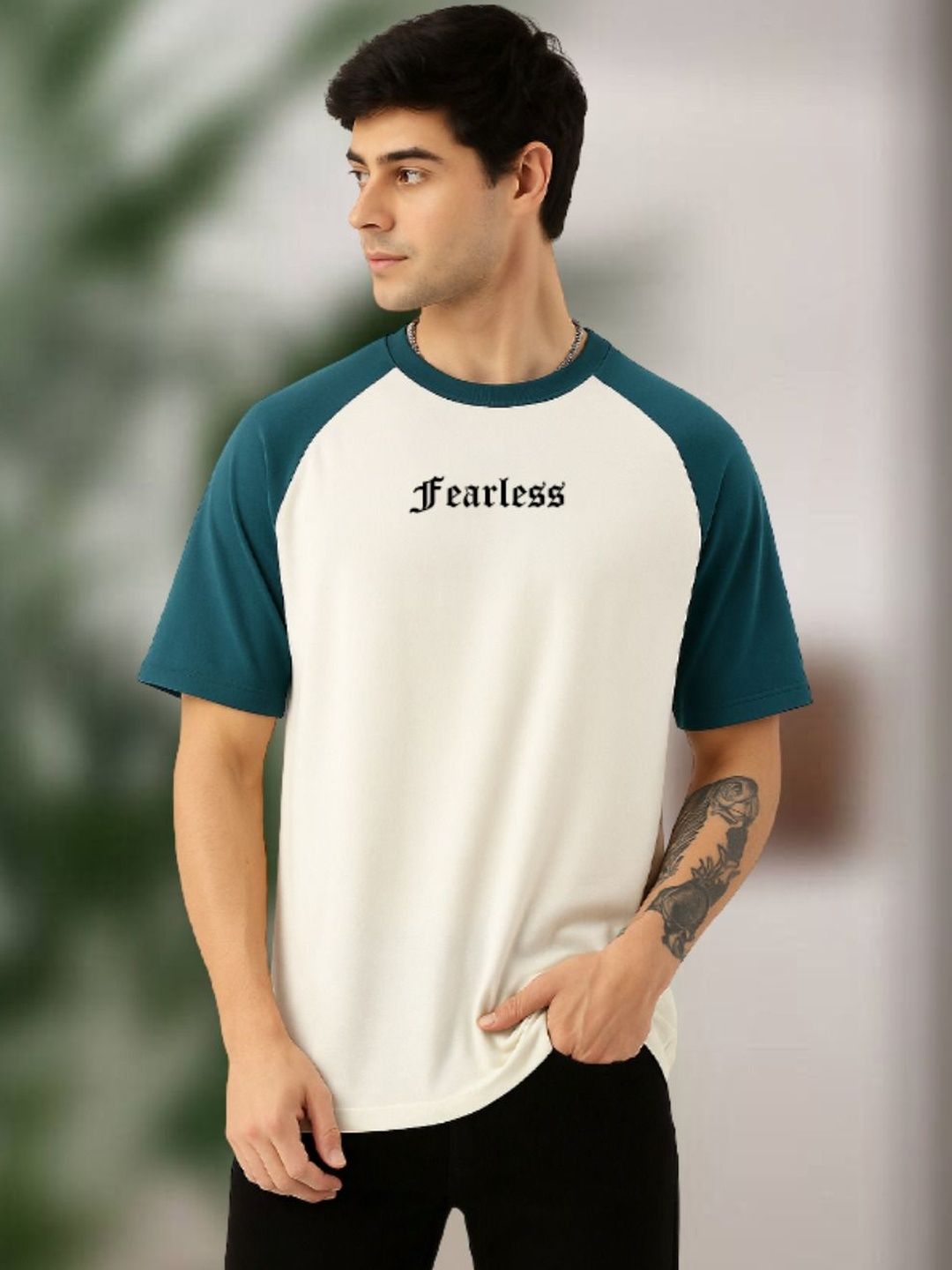 Rigo Men's Regular Fit Typography Raglan T-shirt