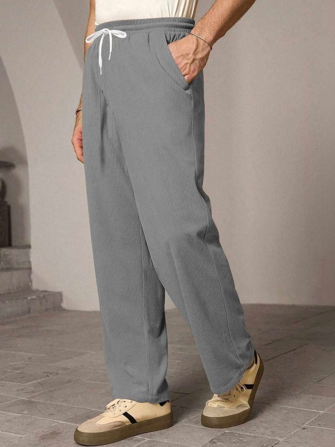 CHROVEL Men Relaxed Fit Joggers
