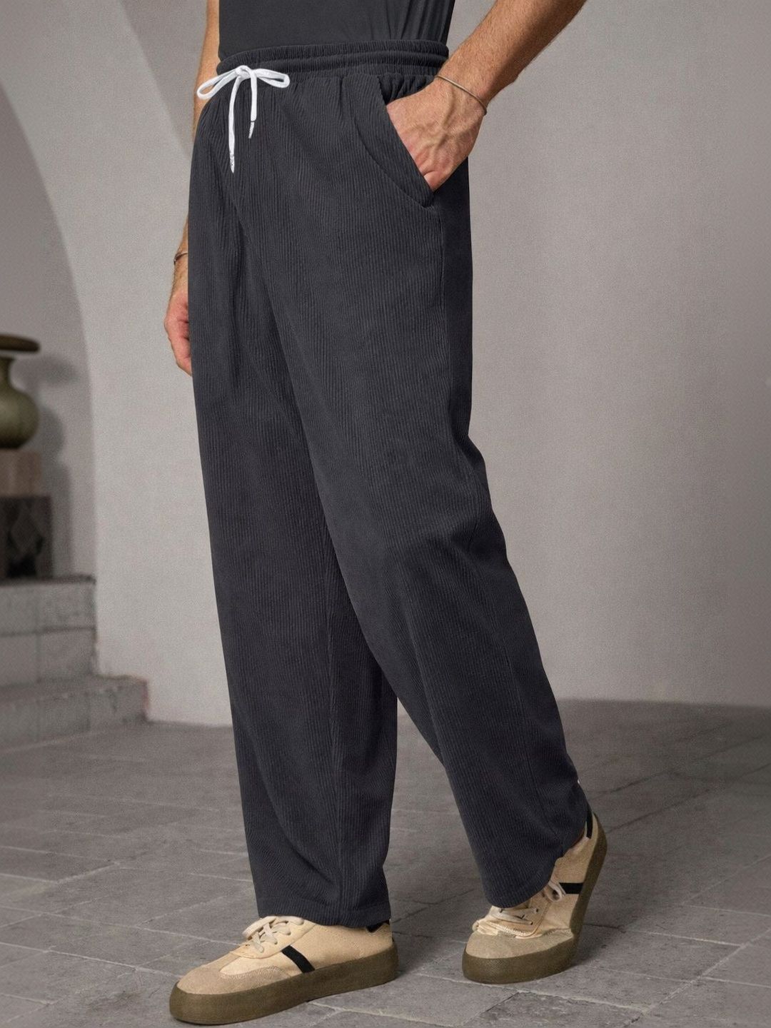 CHROVEL Men Relaxed Fit Joggers