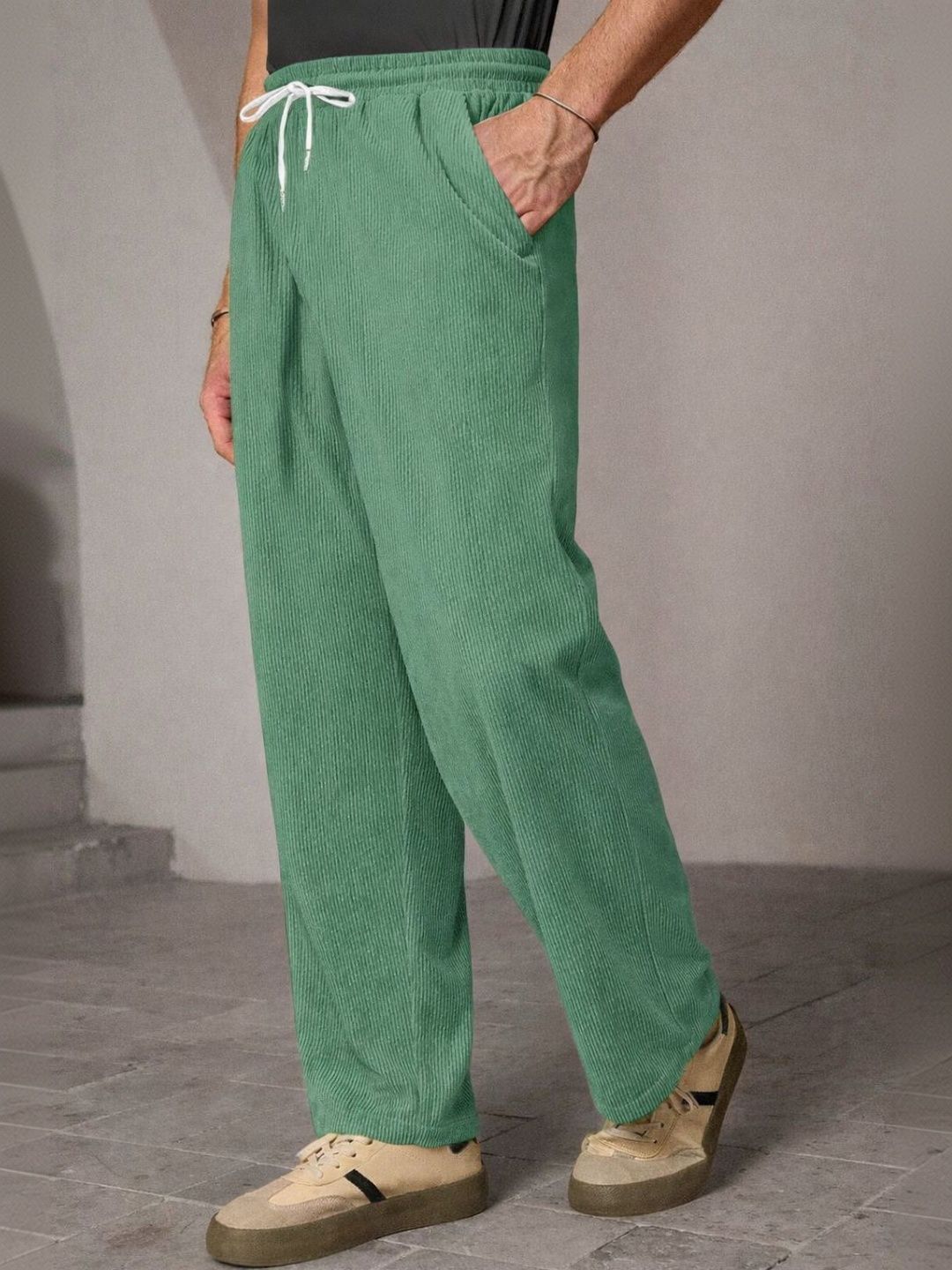 CHROVEL Men Relaxed Fit Joggers