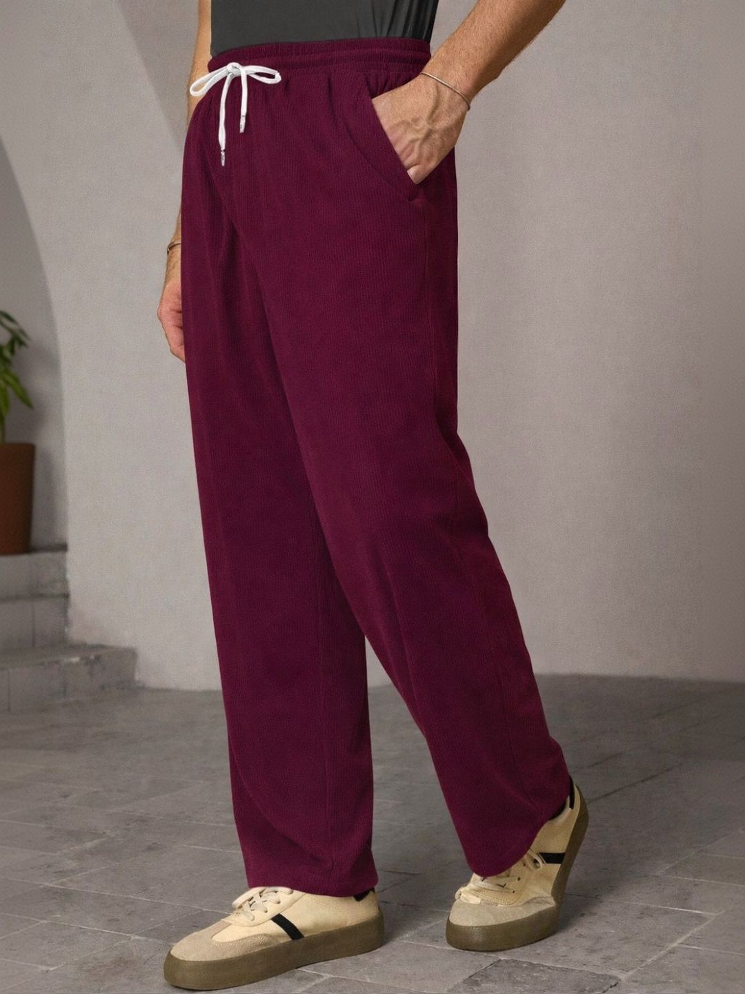 CHROVEL Men Relaxed Fit Joggers