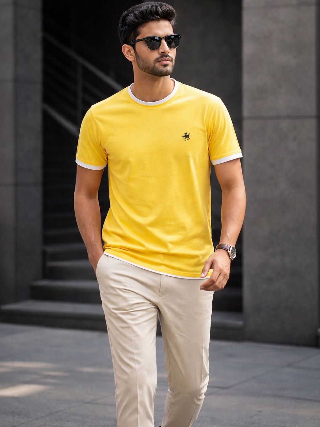 ROLLISTEAR Mens Round Neck Tshirts
