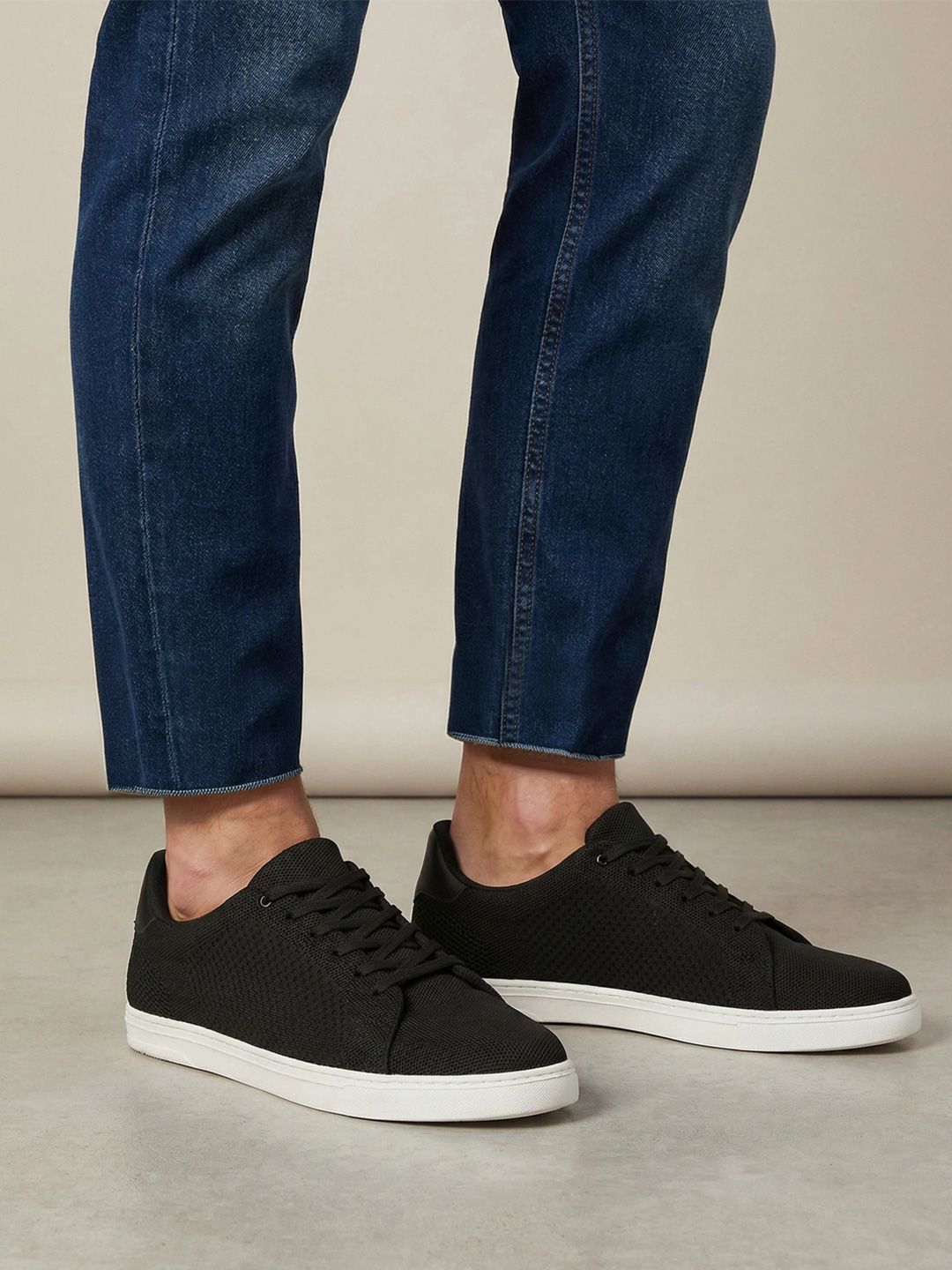 Styli Men Black Casual Perforated Lace-Up Sneakers