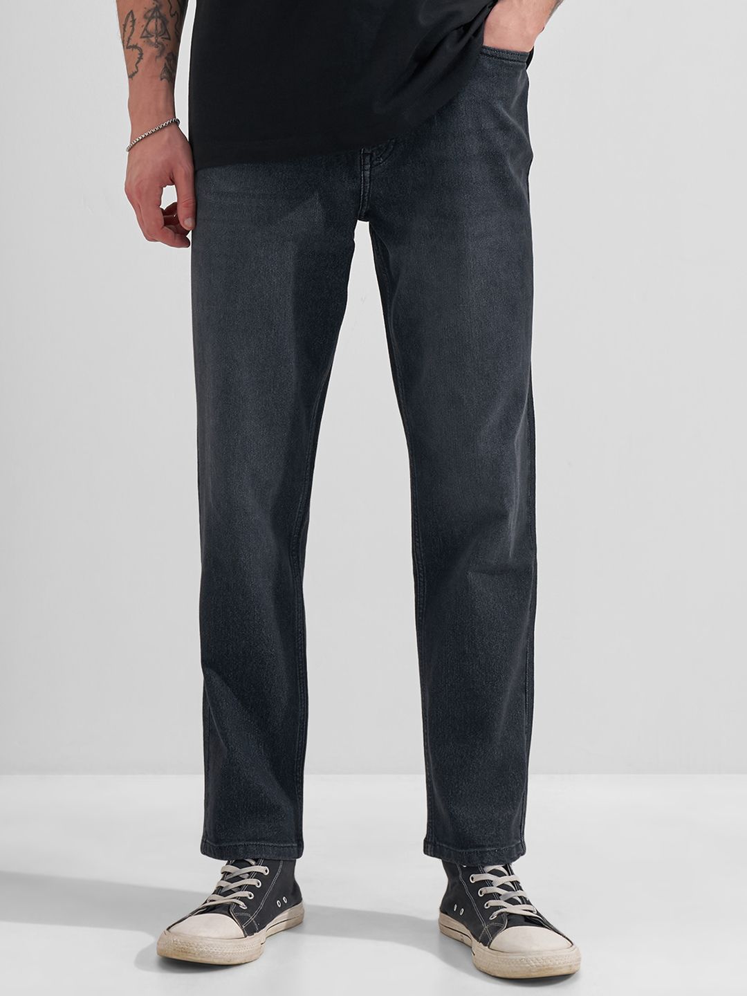 HIGHLANDER Men Relaxed Fit Mid-Rise Stretchable Jeans