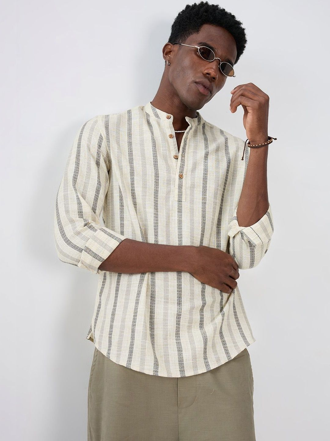 VASTRADO Natural Ivory Grey Loom Striped Kurta
