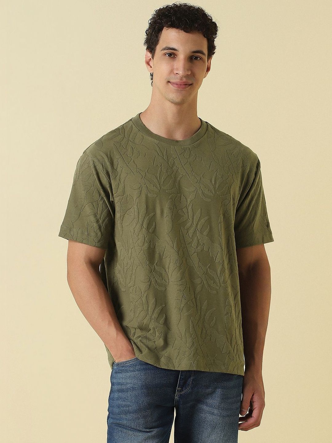 Allen Solly Men T-shirt