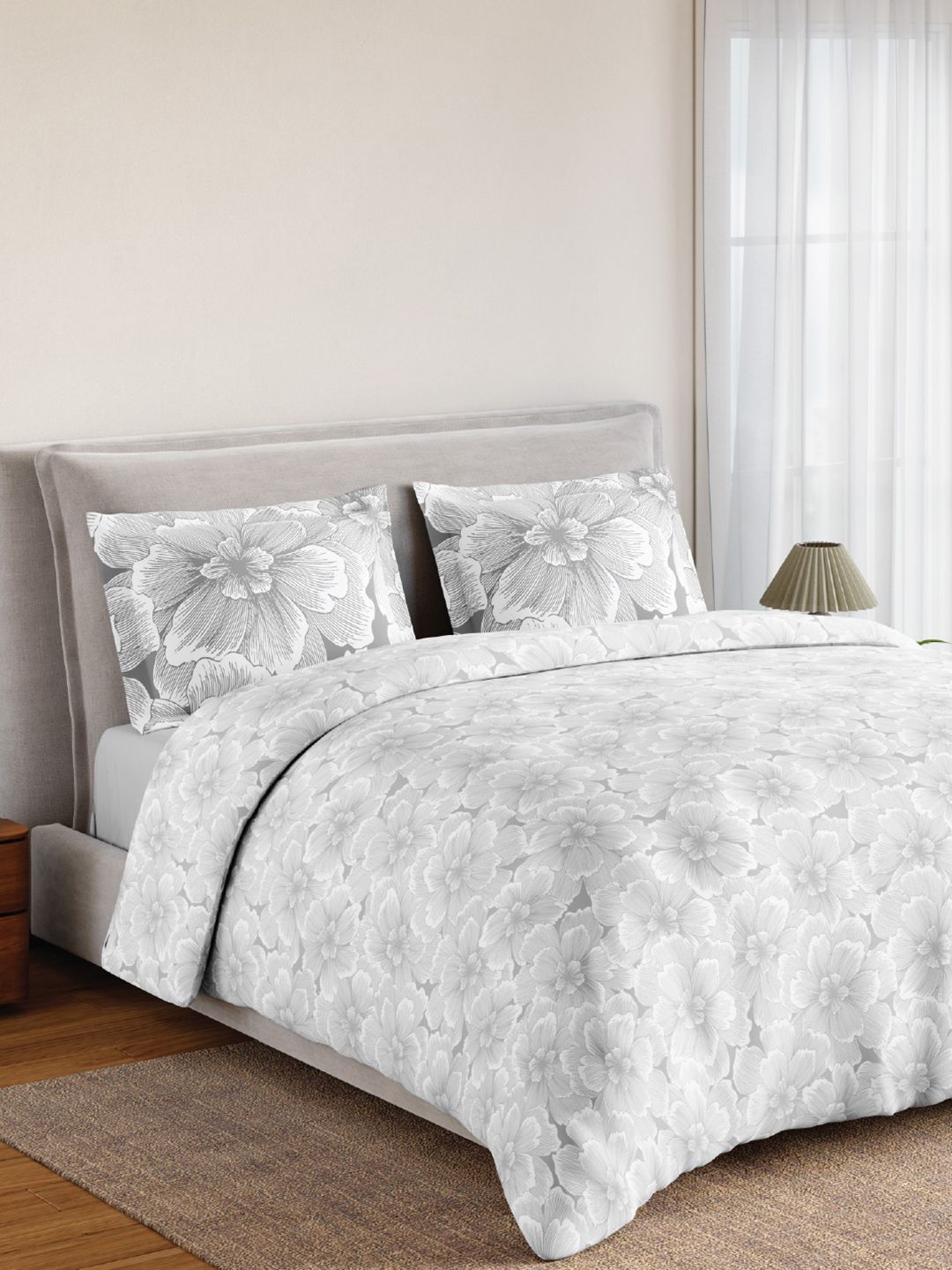 SPACES SPACES White Floral 144 TC Bedsheet with 2 Pillow Covers