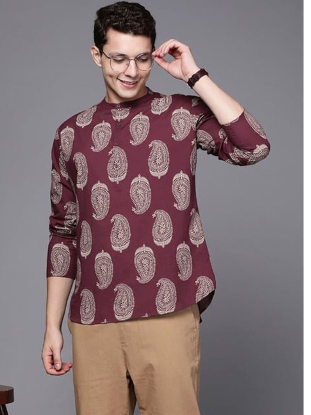 Deelmo Men Floral Printed Sequinned Kurta
