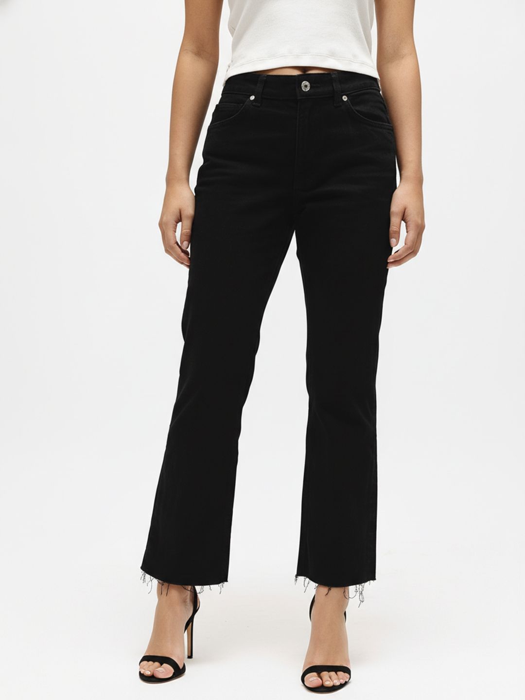 SHE SIENNA Straight Fit Mid-Rise Jeans