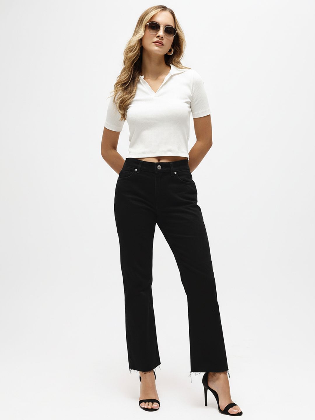 SHE SIENNA Straight Fit Mid-Rise Jeans