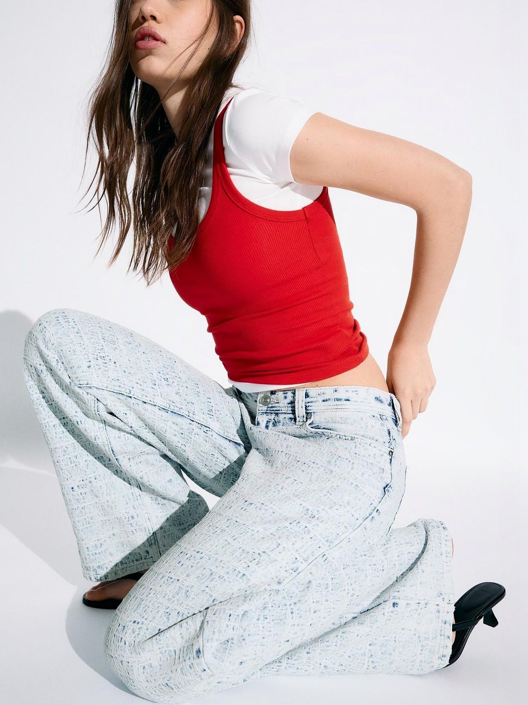Regular Fit Low-Rise Light Fade Cotton Jeans