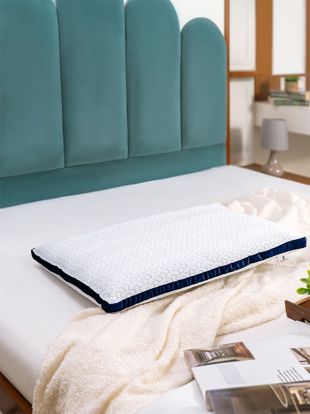 Sleepstore White Pack of 1 Fibre Filled Polyester Pillow