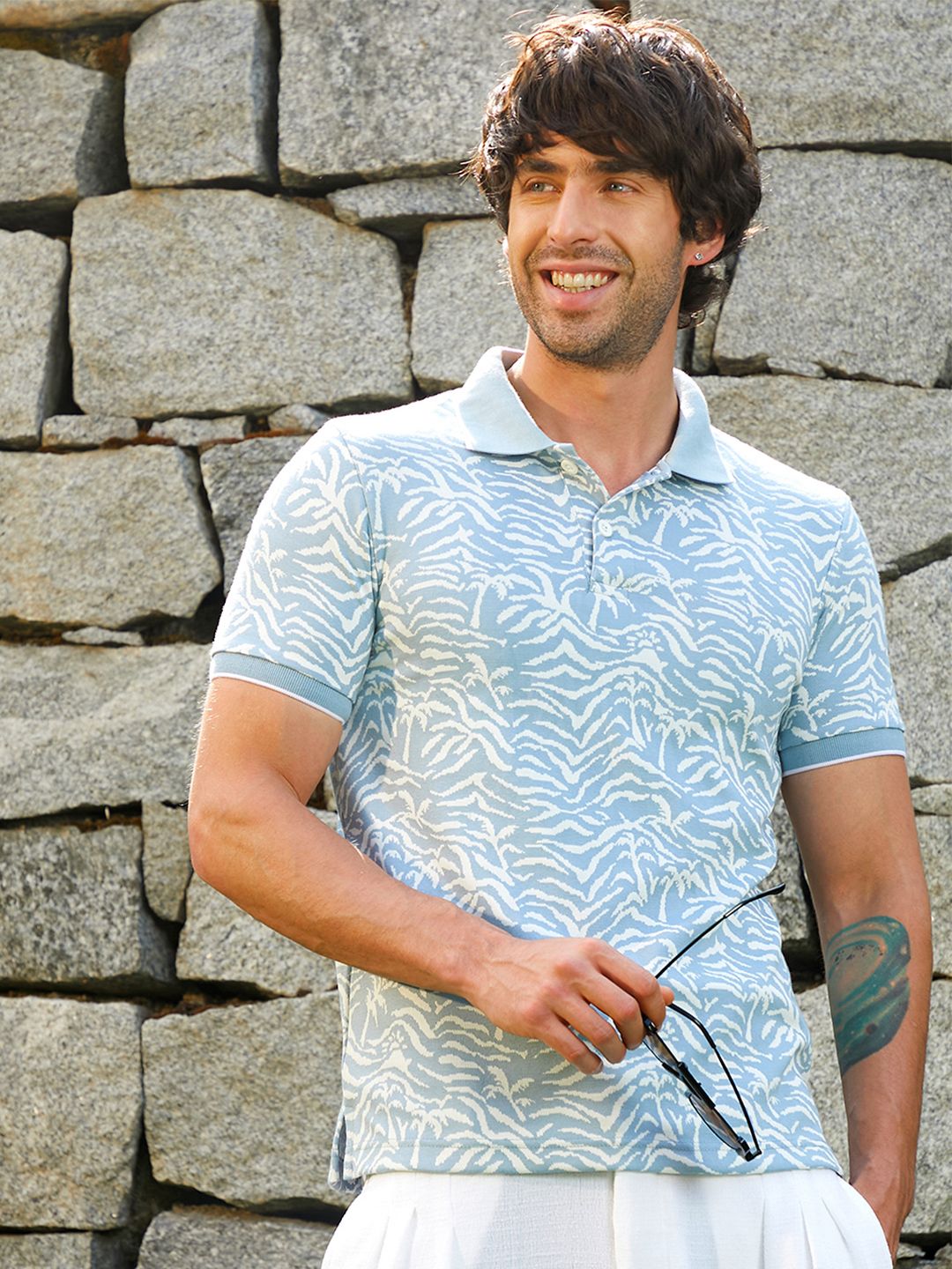 CAHOOT Men Printed Polo Collar Tropical T-shirt