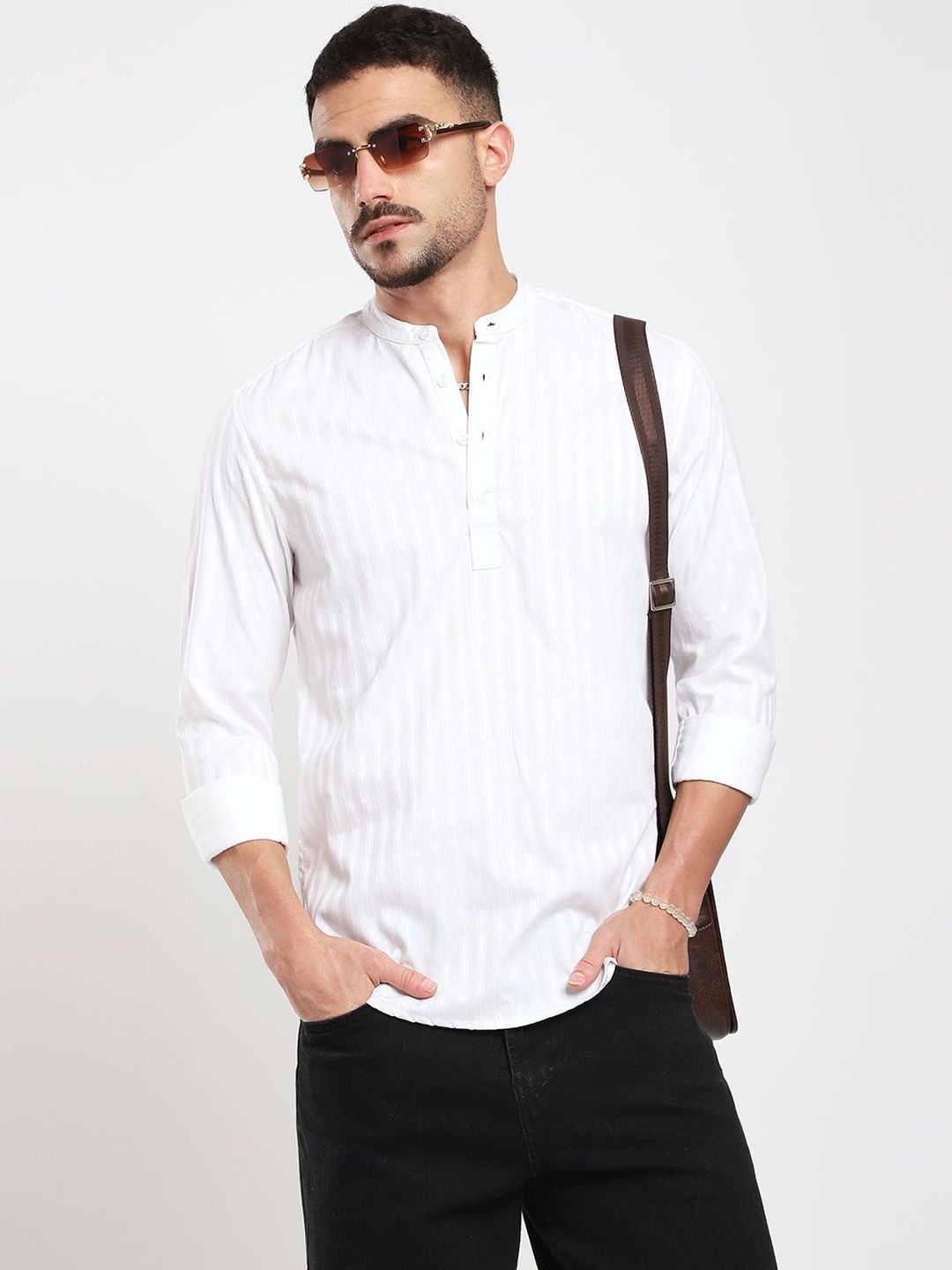 VASTRADO Luminous Pearl White Striped Kurta