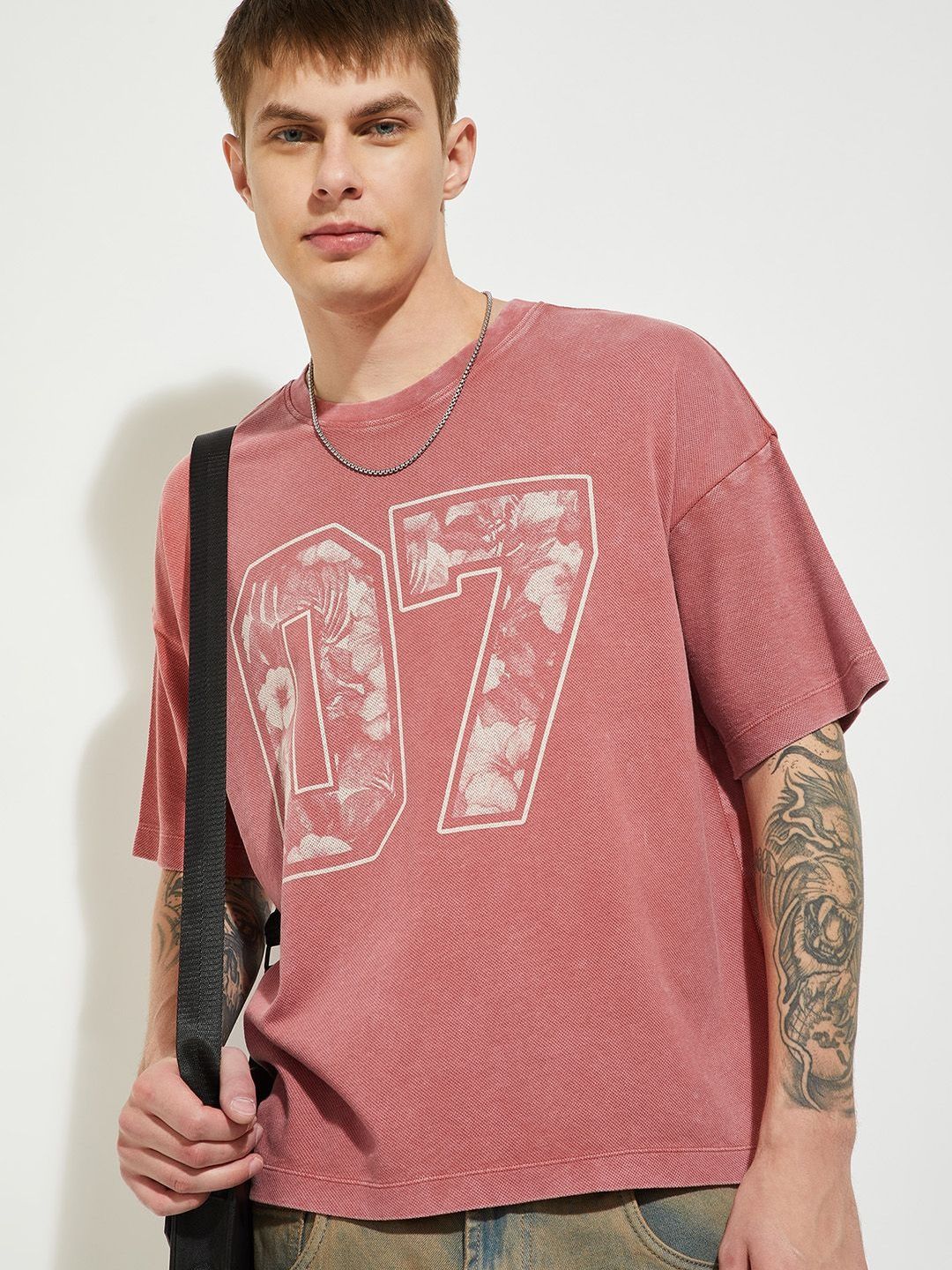 max Men Floral Printed Drop-Shoulder Sleeves T-shirt