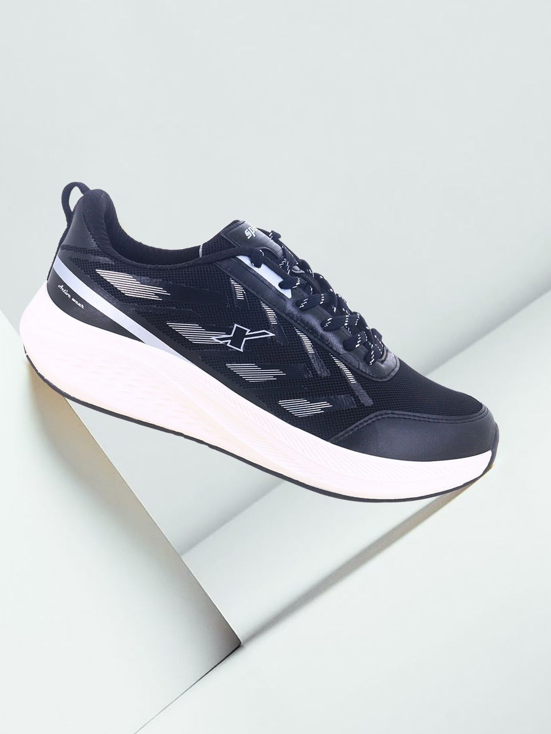 Sparx Men Mesh Training or Gym Non-Marking Shoes