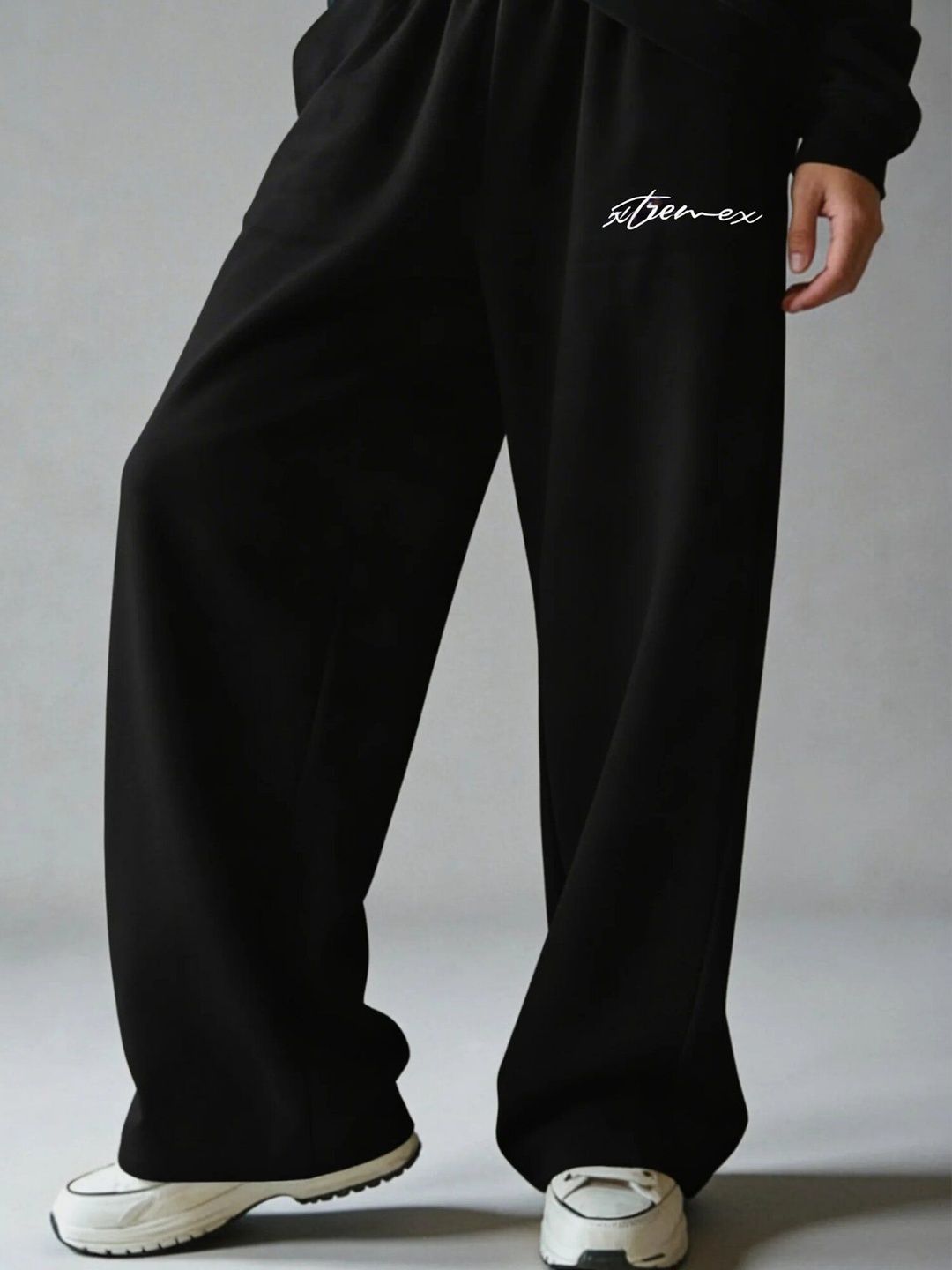 Buy XTREMEX Men Baggy Everyday Black Solid Track Pants - Track