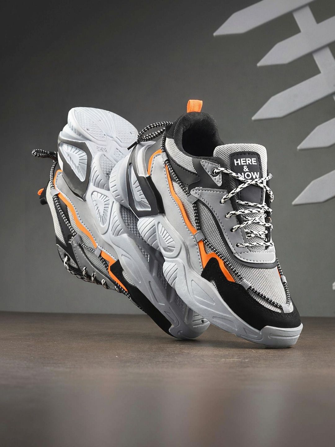HERE&NOW Men Training or Gym Non-Marking Shoes