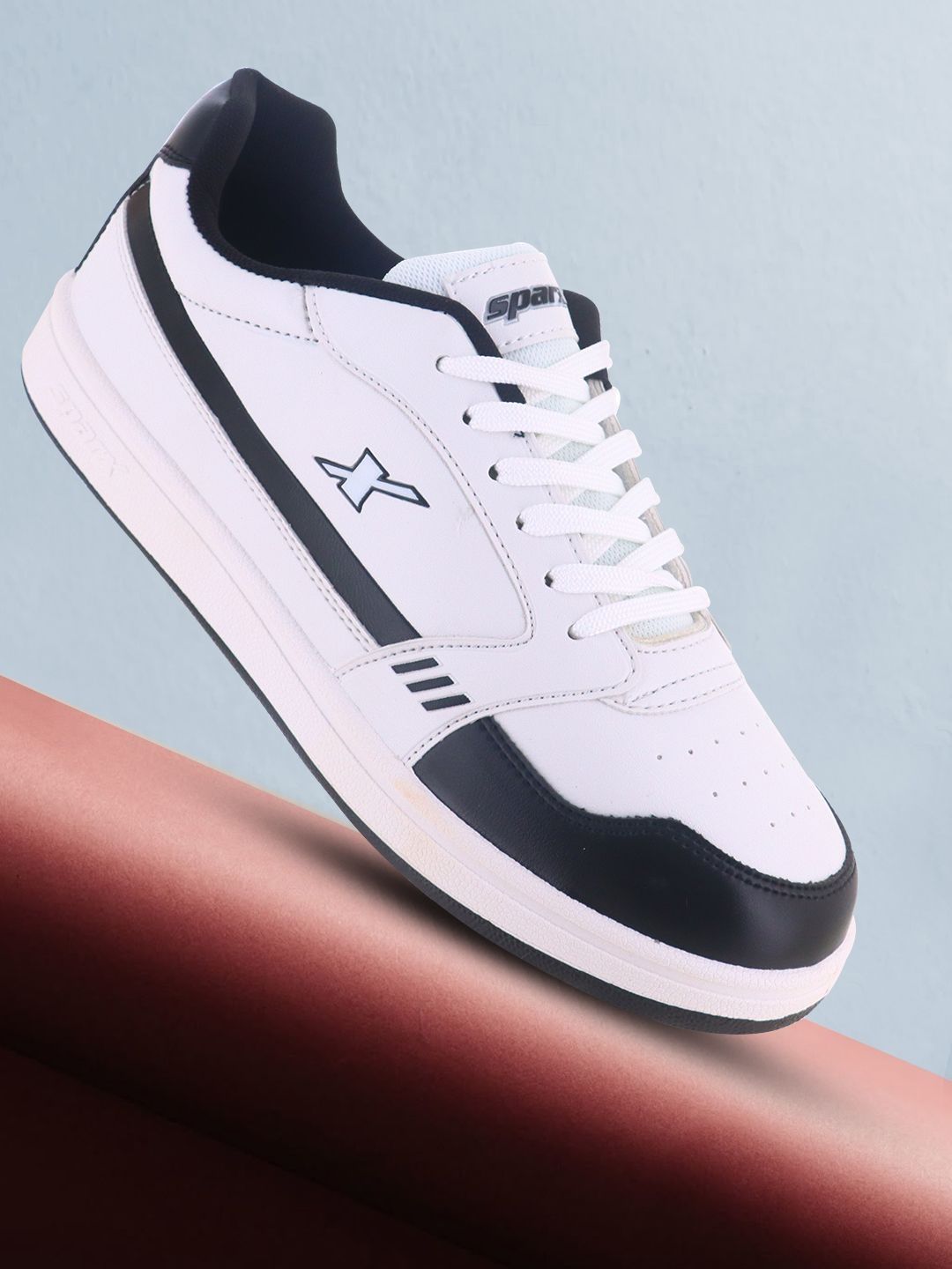Sparx Men Colourblocked Sneakers