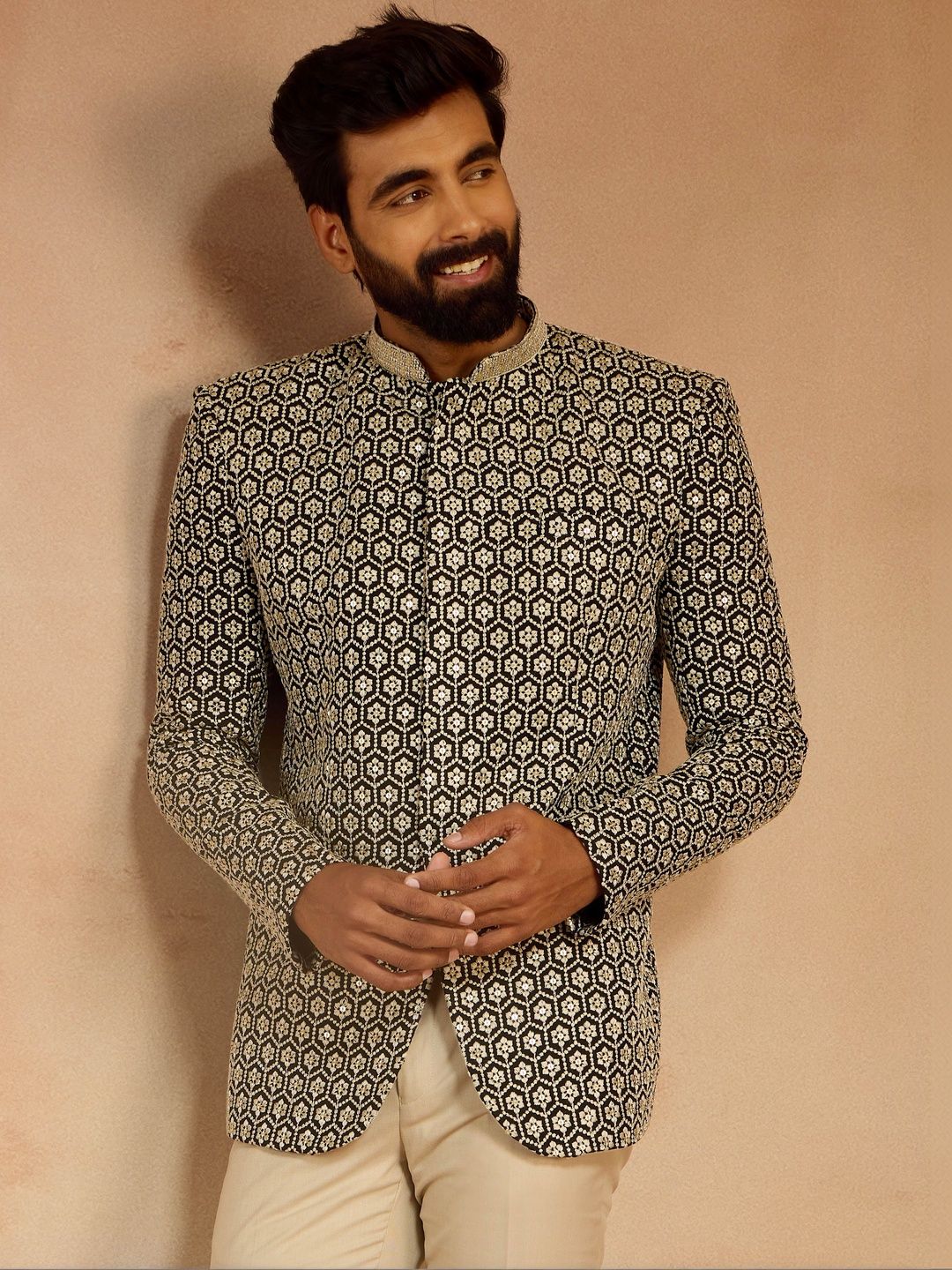 VASTRAMAY Embroidered Slim Fit Mandarin Collar Jodhpuri Blazers deal from myntra VASTRAMAY Embroidered Slim Fit Mandarin Collar Jodhpuri Blazers deal from myntra