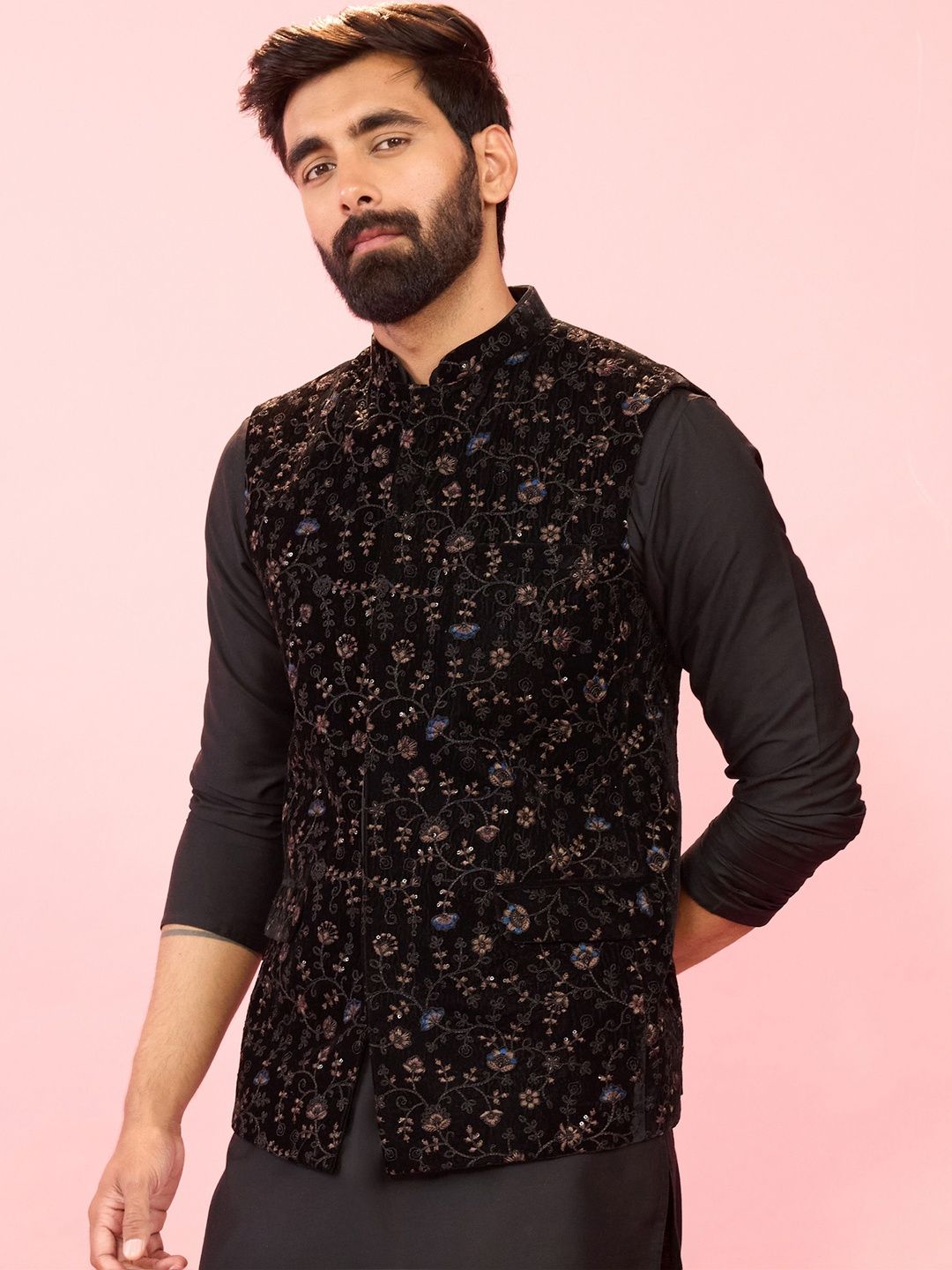 VASTRAMAY Men Black Velvet Floral Thread Embroidered Nehru Jacket