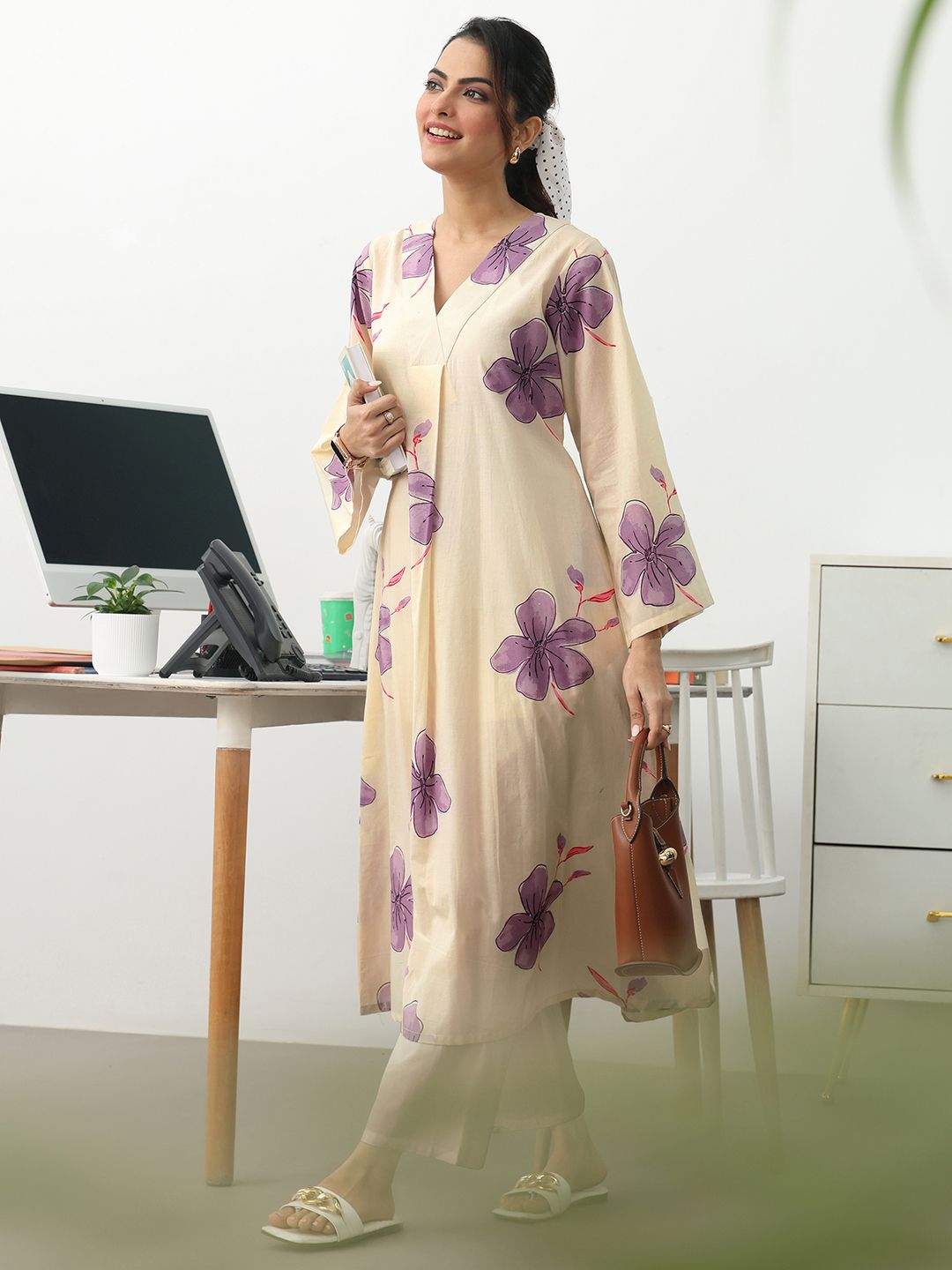 Gerua By Libas Women Floral Printed Flared Sleeves Kurta