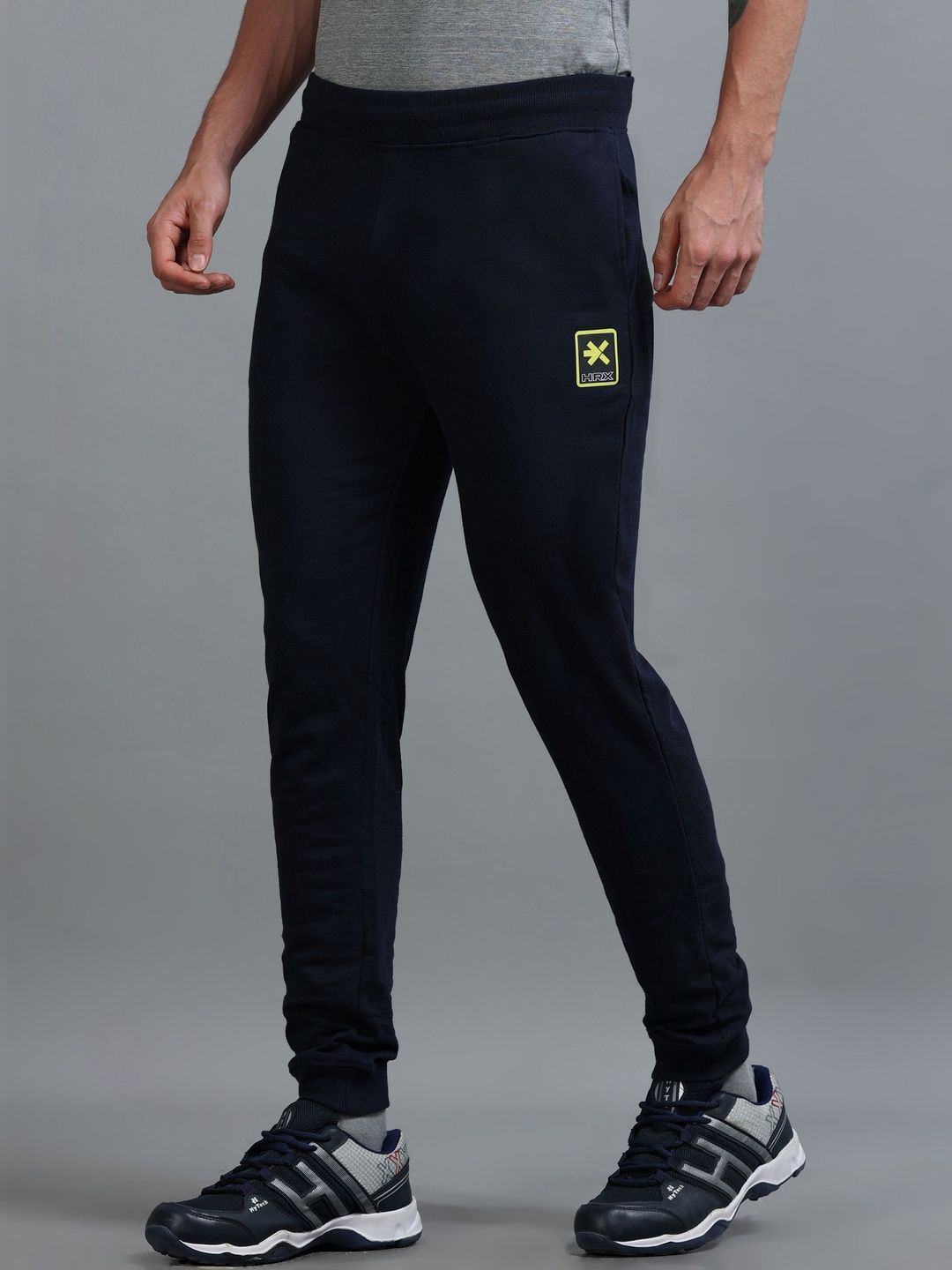 HRX by Hrithik Roshan HRX by Hrithik Roshan Men Regular Fit Brand Logo Training Joggers