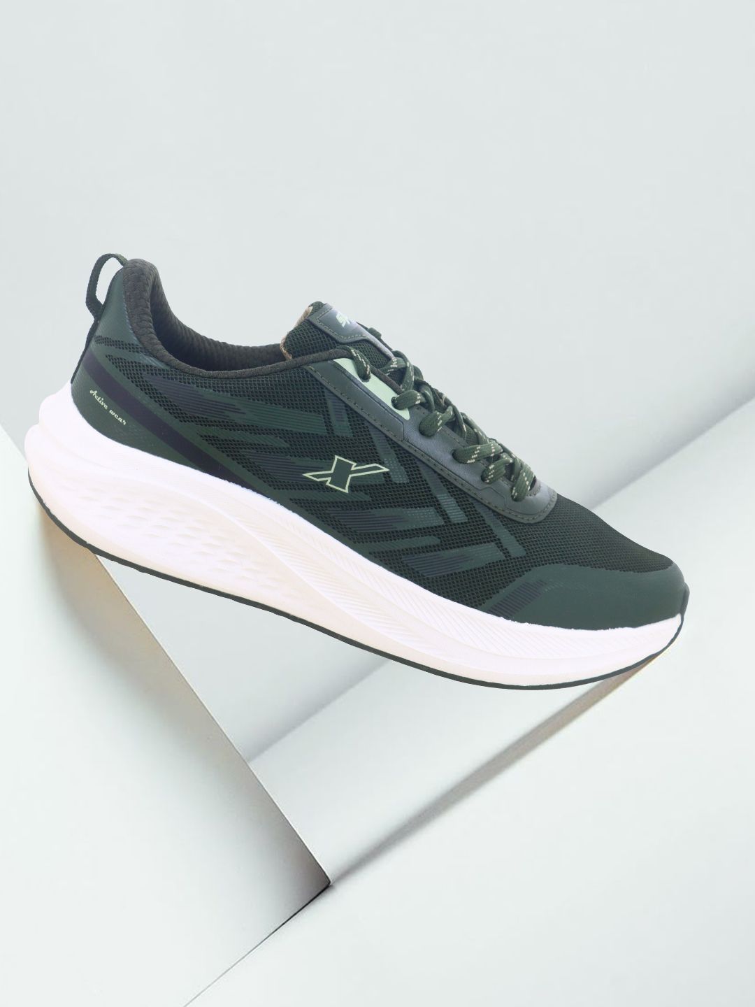 Sparx Men Mesh Non-Marking Sports Shoes