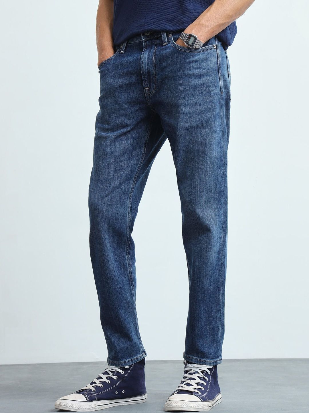 Flying Machine Men Tapered Fit Mid-Rise Light Fade Stretchable Jeans