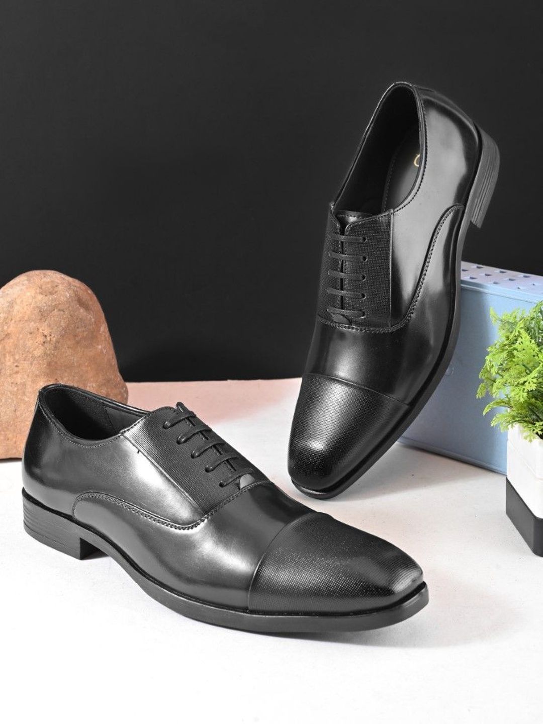House of Pataudi Men Formal Oxfords