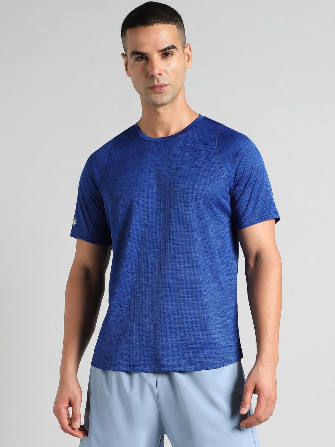 CULT Men's Blue Training Elevate Sculpt T-shirt