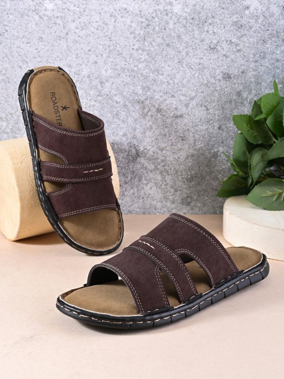 The Roadster Lifestyle Co Men Slip-On Comfort Sandals
