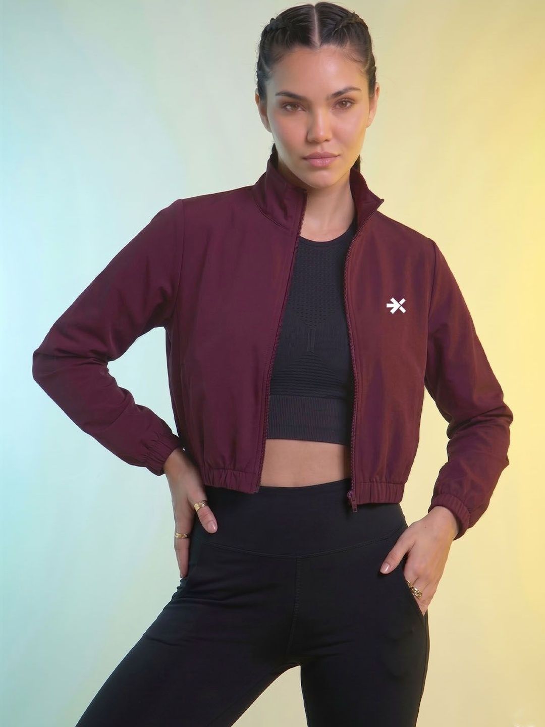 HRX by Hrithik Roshan Women Lightweight Crop Training or Gym Sporty Jacket