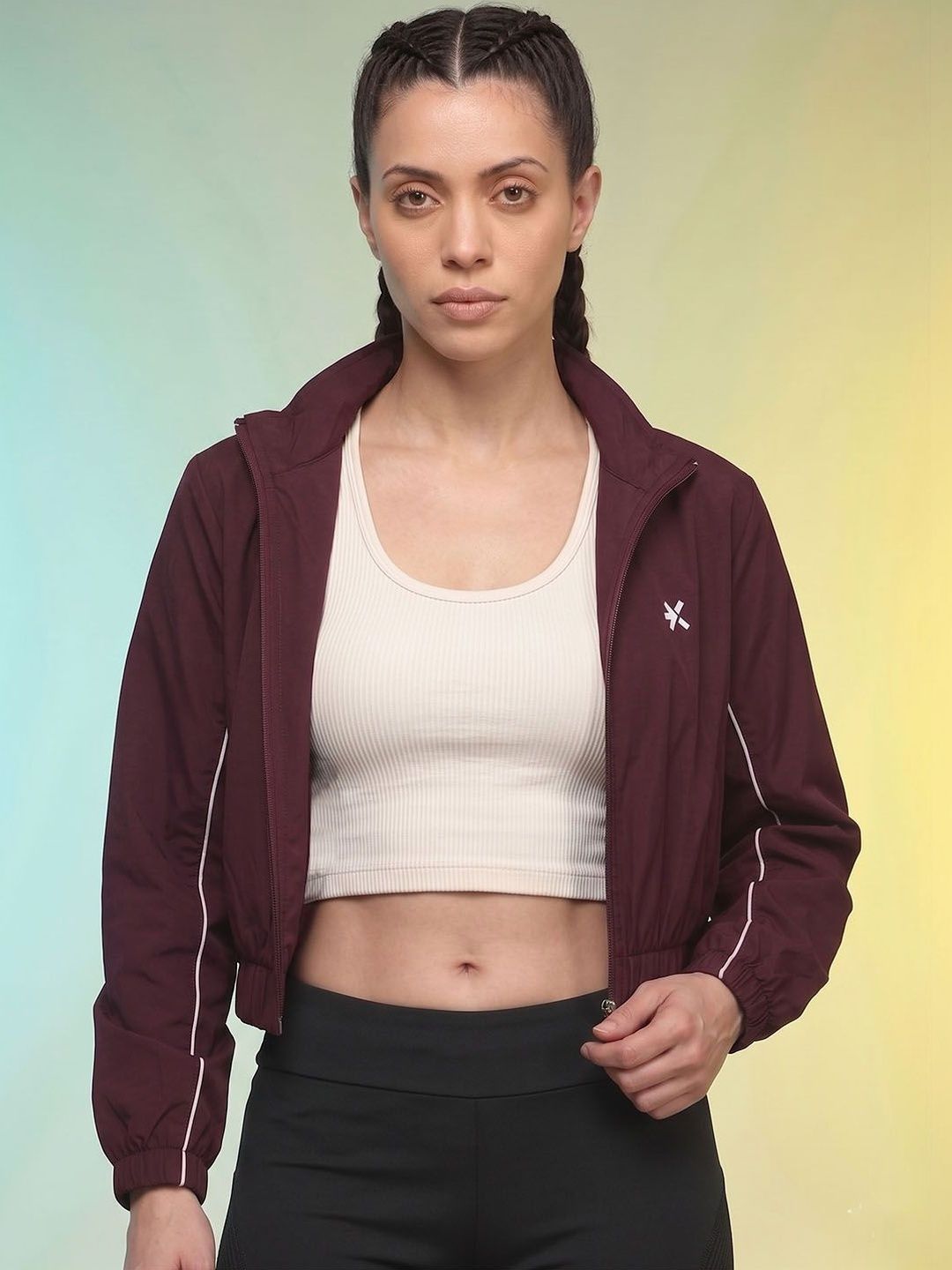 HRX by Hrithik Roshan Women Lightweight Crop Training or Gym Sporty Jacket